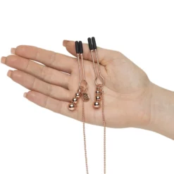 Fifty Shades Of Grey Pinces à Tétons Et Clitoris All Sensation -SexToys Soldes 2023 fifty shades of grey all sensation 4